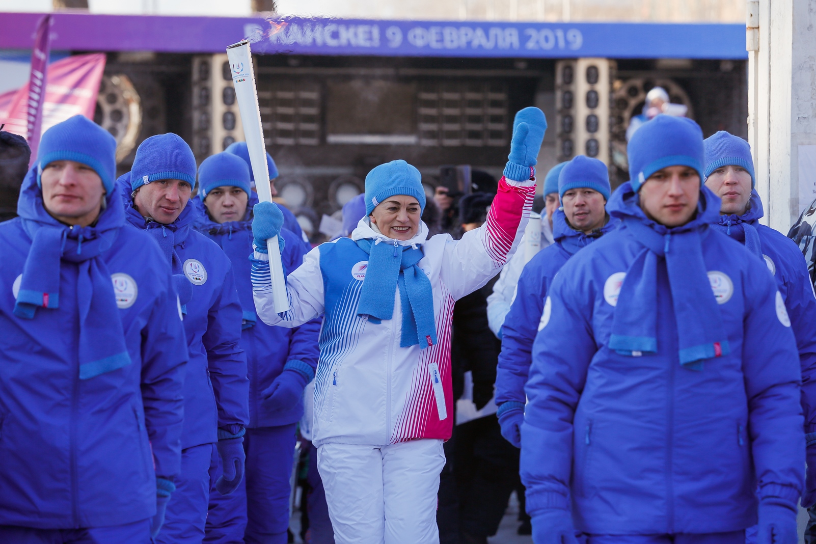 Огонь Зимней универсиады-2019 пронесли по улицам Канска - Гимназия №10 им.  А.Е. Бочкина, г. Дивногорск